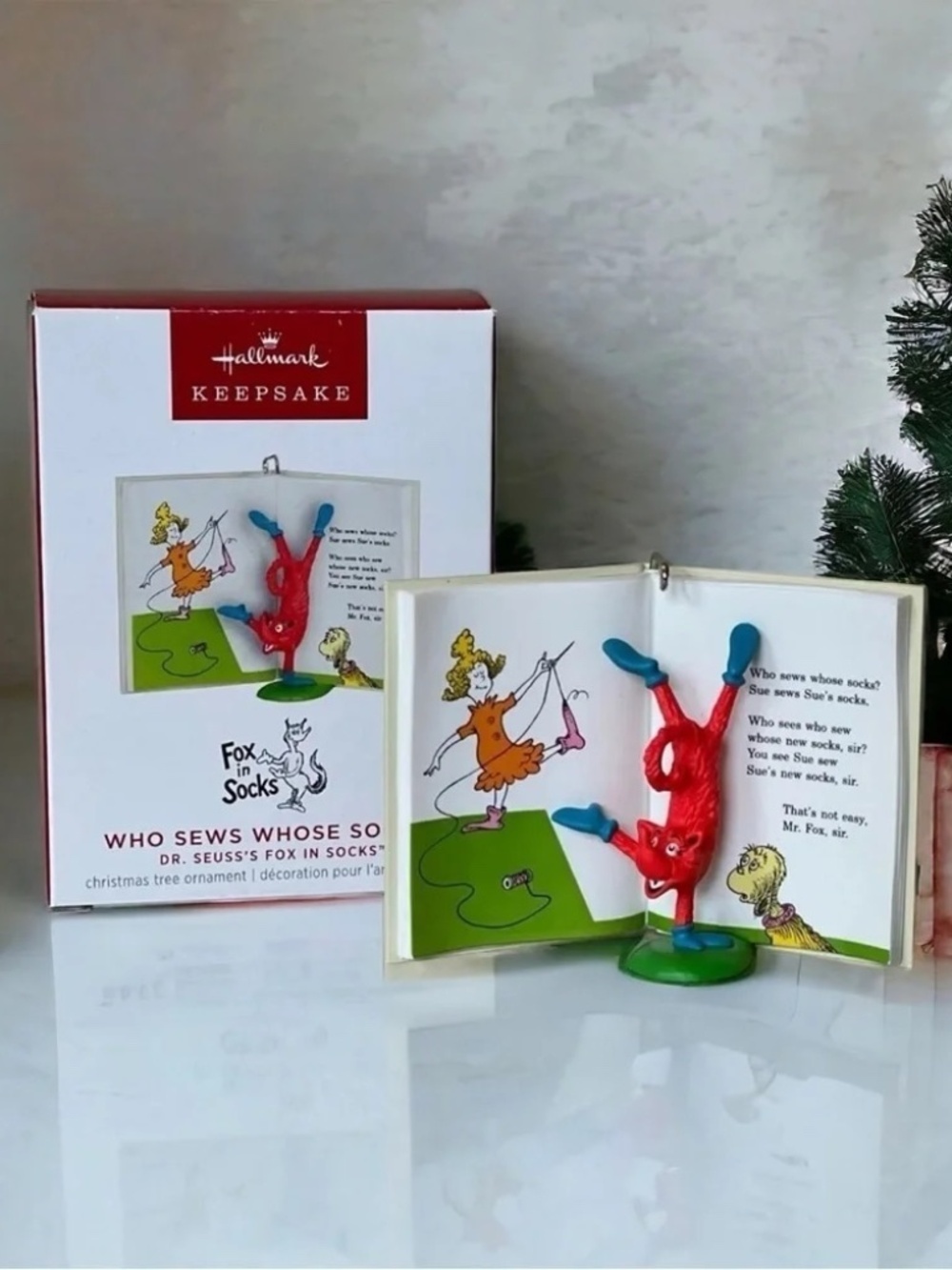 Hallmark 2023 Dr Seuss Fox in Socks Christmas Ornament NIB